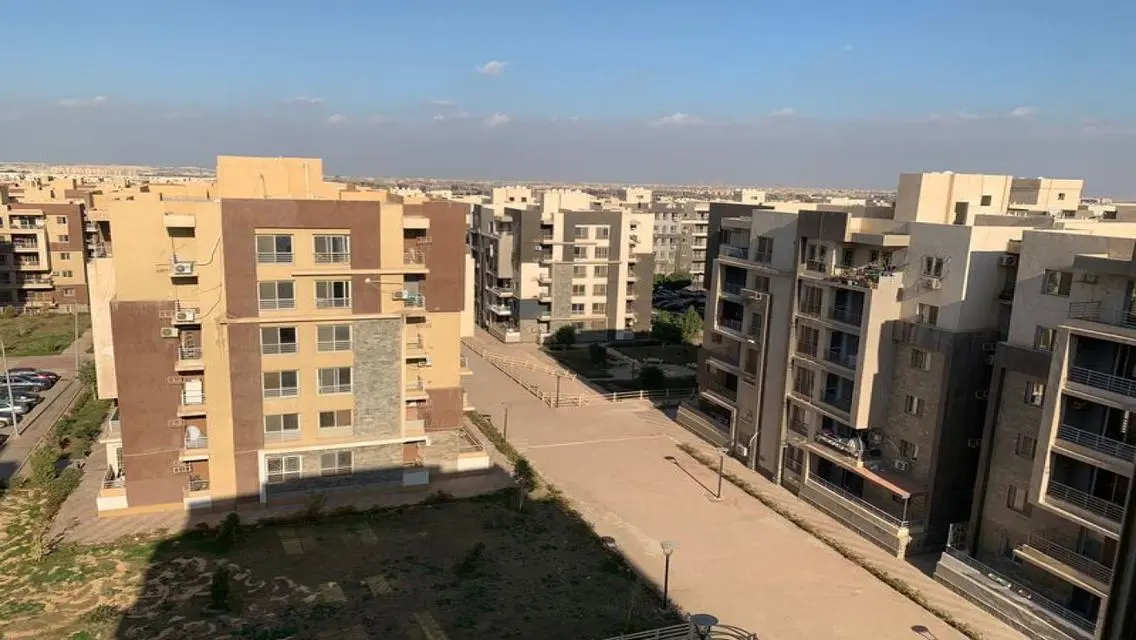 شقه الايجار الفاضى فى كمبوند دار مصر حدايق اكتوبر