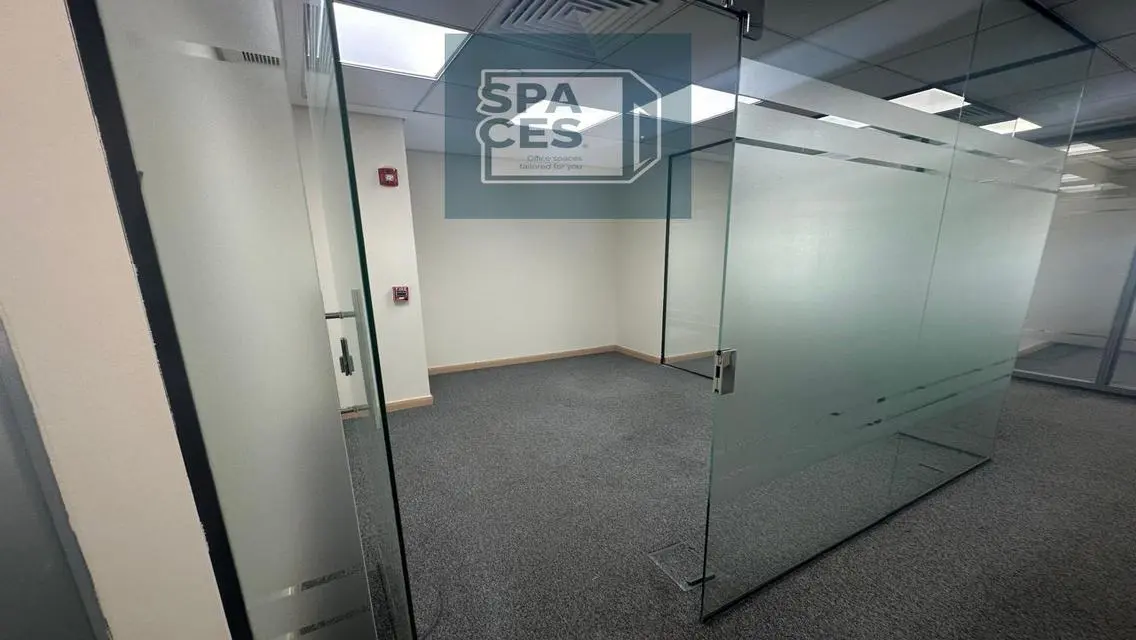 Fully finished office for rent 600m on South 90th