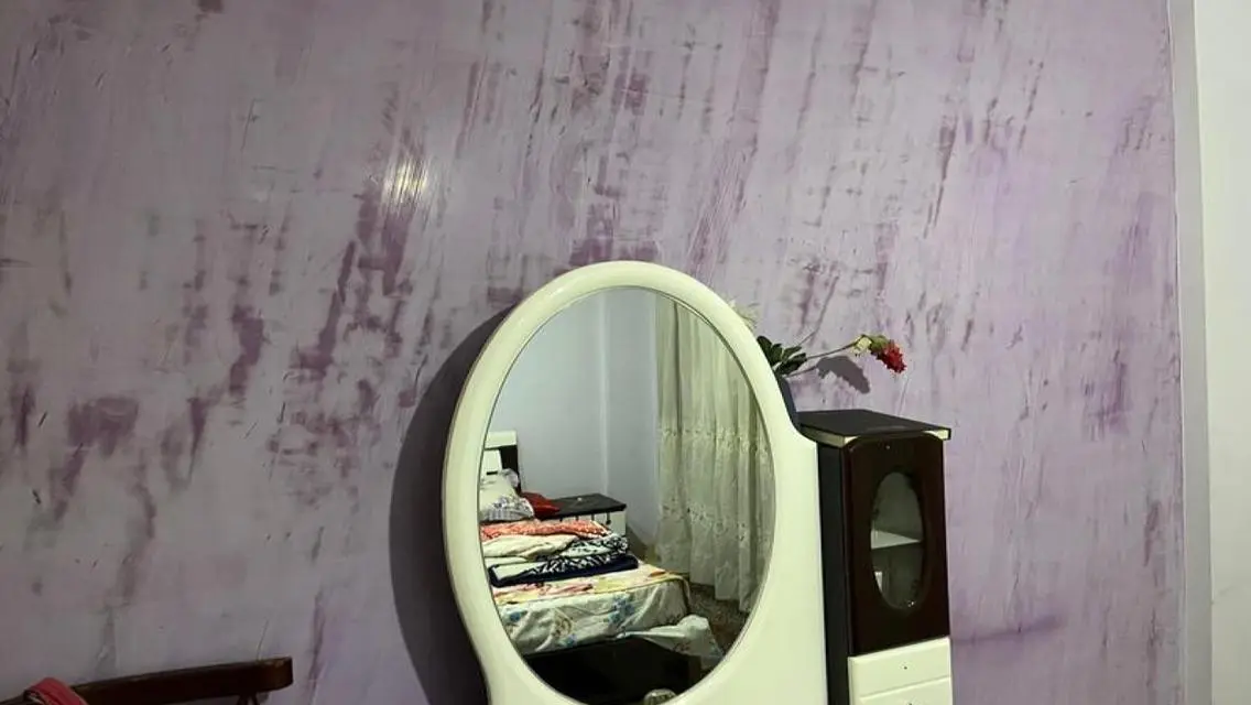 شقه مميزه للبيع في الخمايل الشيخ زايد حديقه خاصه  