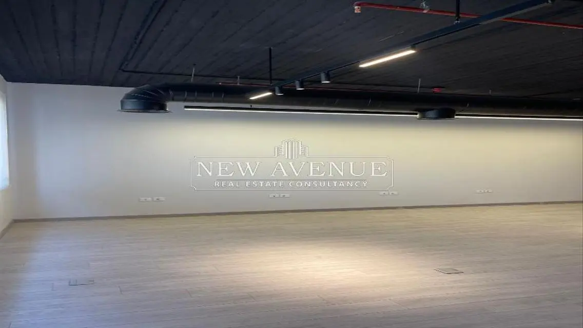 Fully finished office in Mivida
