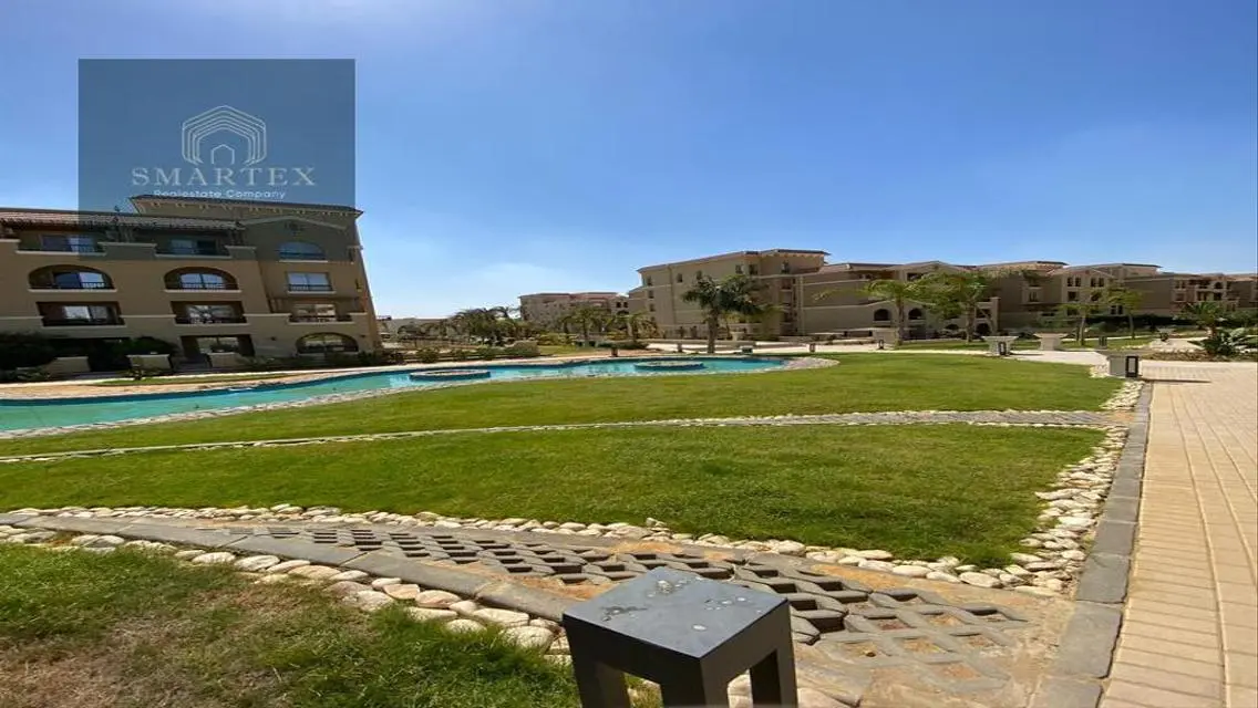 دوبلكس جاهز للسكن إطلالة على نافورة وحديقة