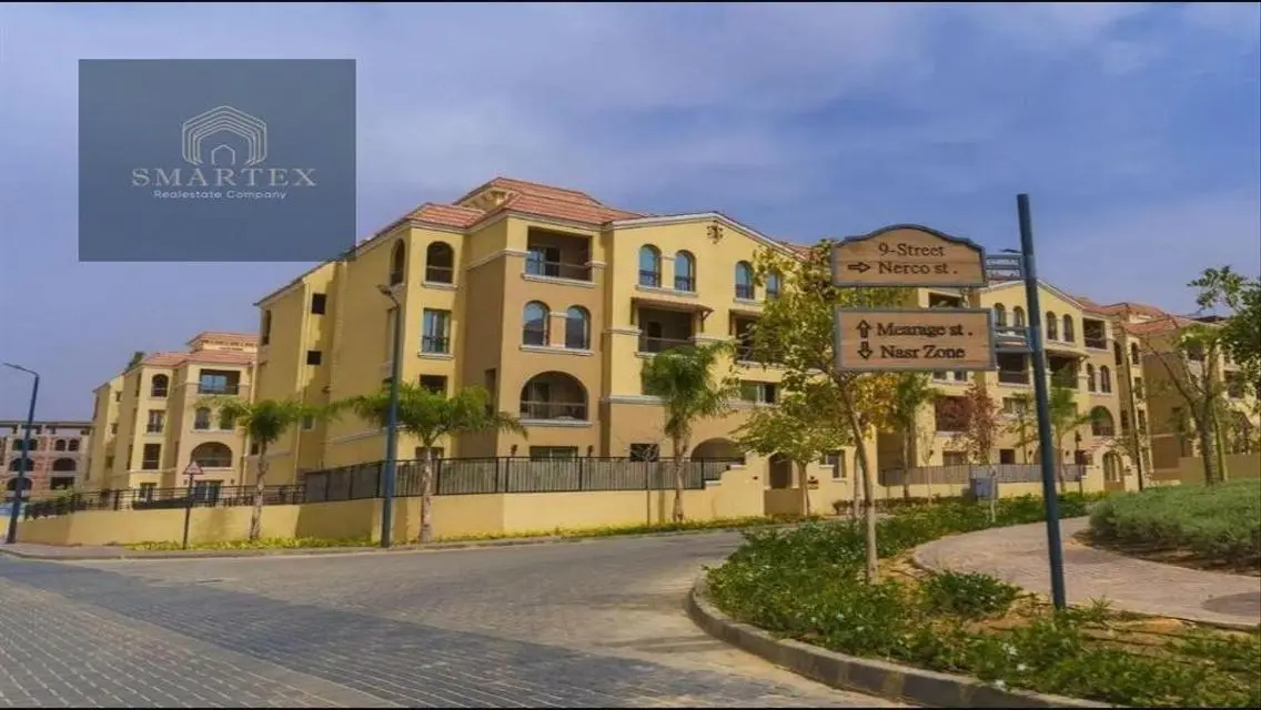 دوبلكس جاهز للسكن إطلالة على نافورة وحديقة