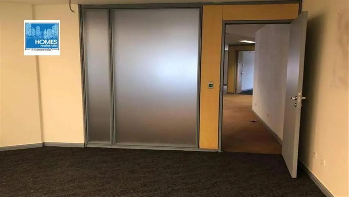 office space for rent 680sqm fully finished    .
