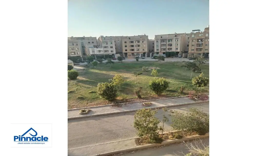 شقة تشطيب كامل بالمستثمرين الجنوبية 220 متر