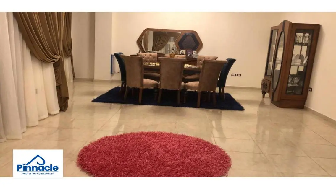 شقة تشطيب كامل بالمستثمرين الجنوبية 220 متر
