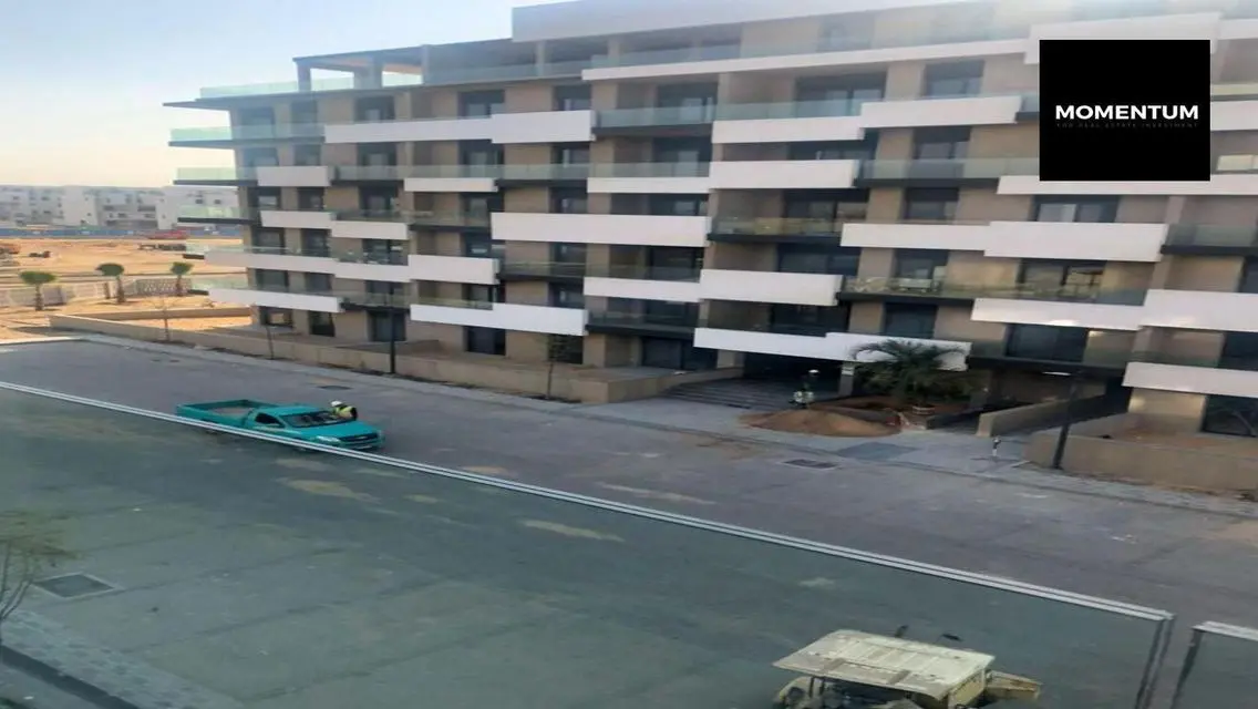 Apartment Terraces stage ready to move