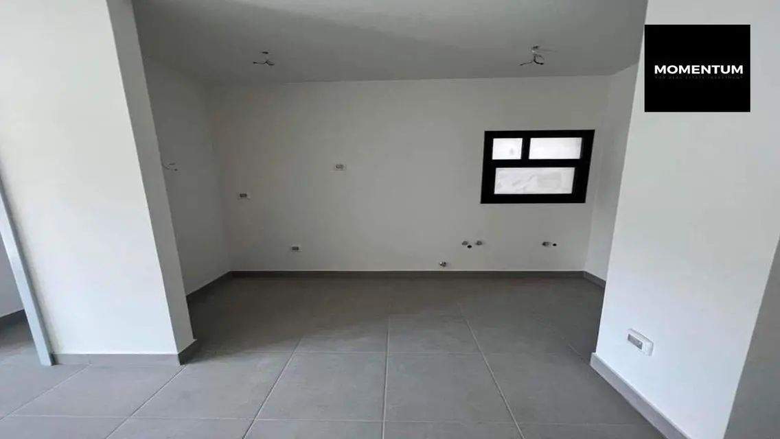 Apartment Terraces stage ready to move
