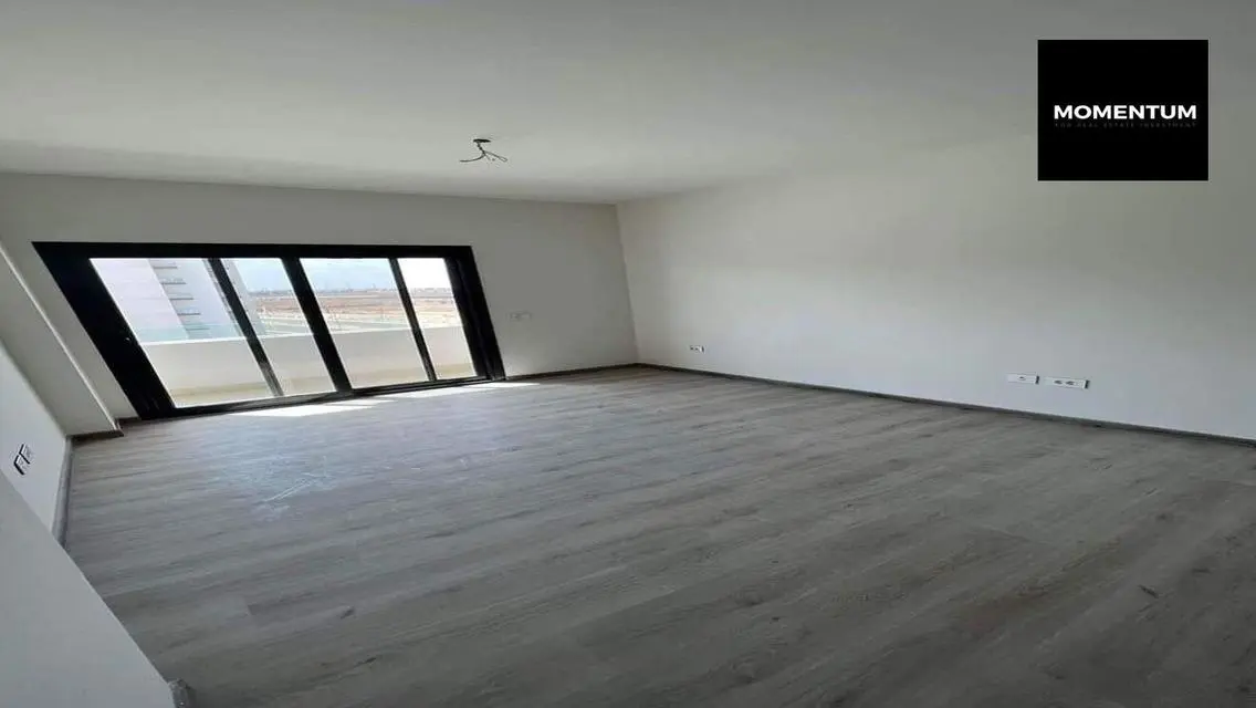 Apartment Terraces stage ready to move