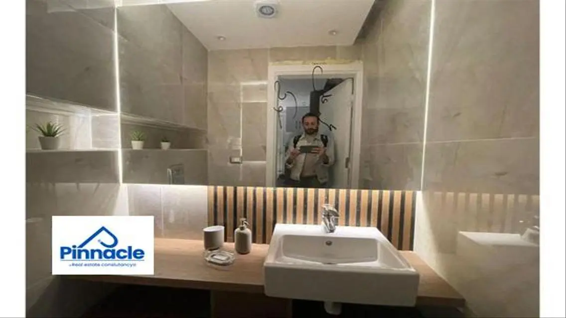 Penthouse for sale in Mountain View 169 m,