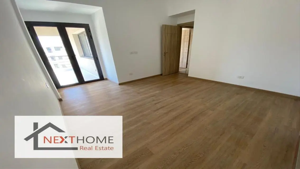 Apartment 195 sqm in Fifth Square Al Marasem, sup