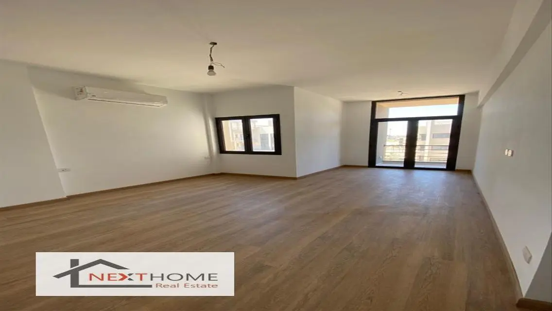 Apartment 195 sqm in Fifth Square Al Marasem, sup