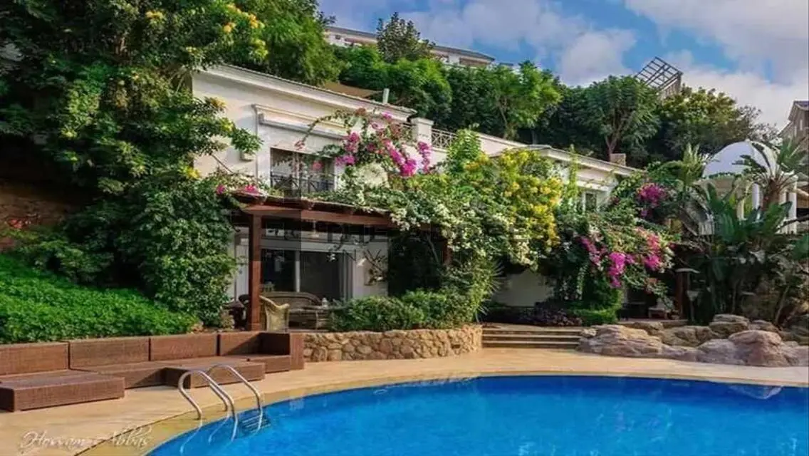4bd Villa 378sqm for sale 10% installments 7 years