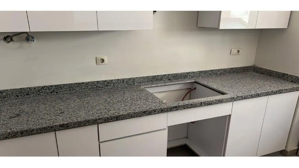 First residence  Apartment for rent - Mivida