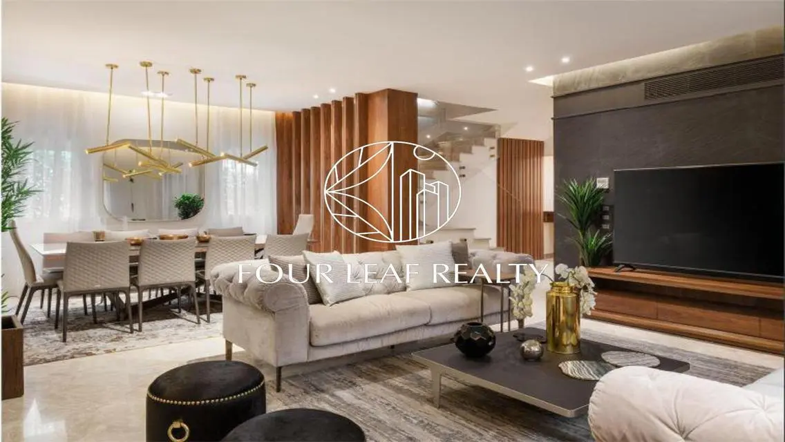 Ultra deluxe stand villa with kitchen and Acs