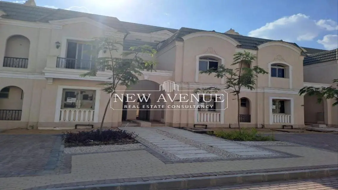 Duplex with private garden for sale in L’avenir