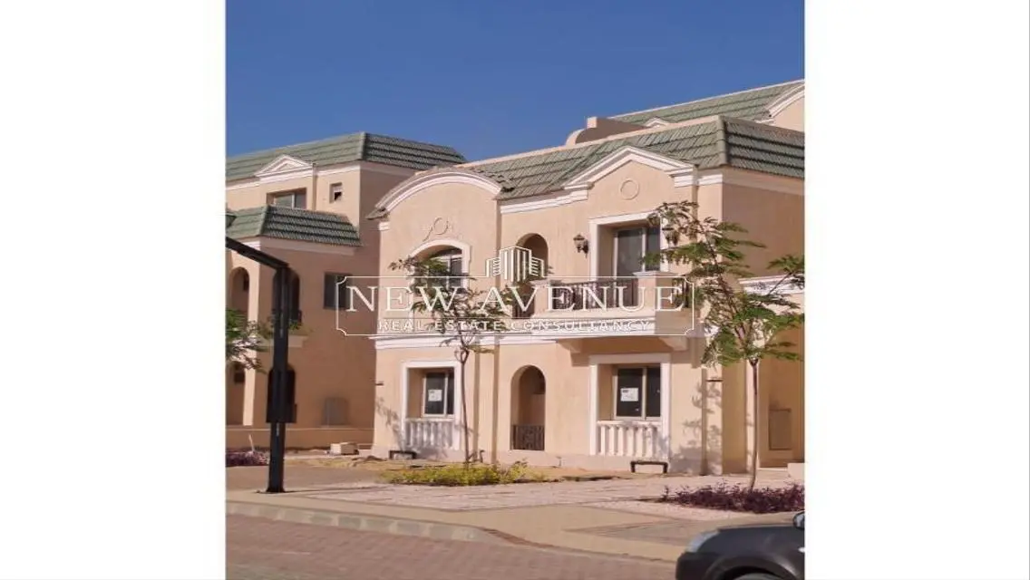 Duplex with private garden for sale in L’avenir