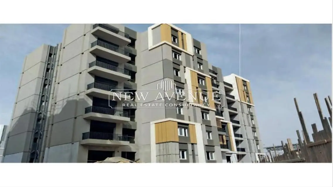 Open-view 3 bed Apartment in Haptown Mostakbl City