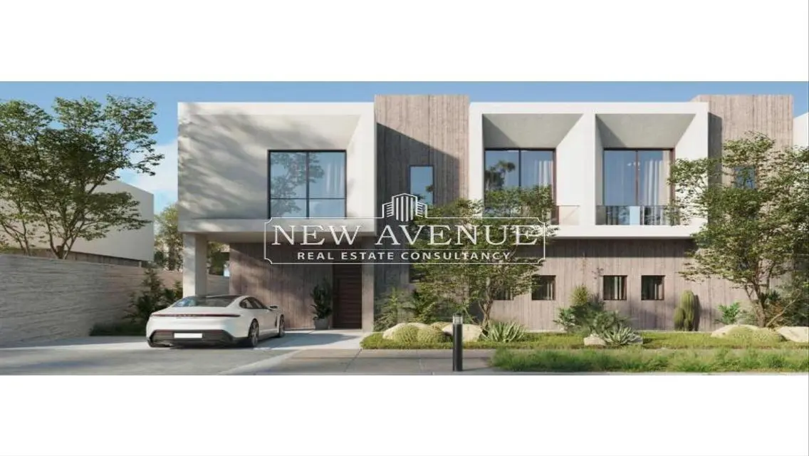 Townhouse overlooking landscapes In a prime location