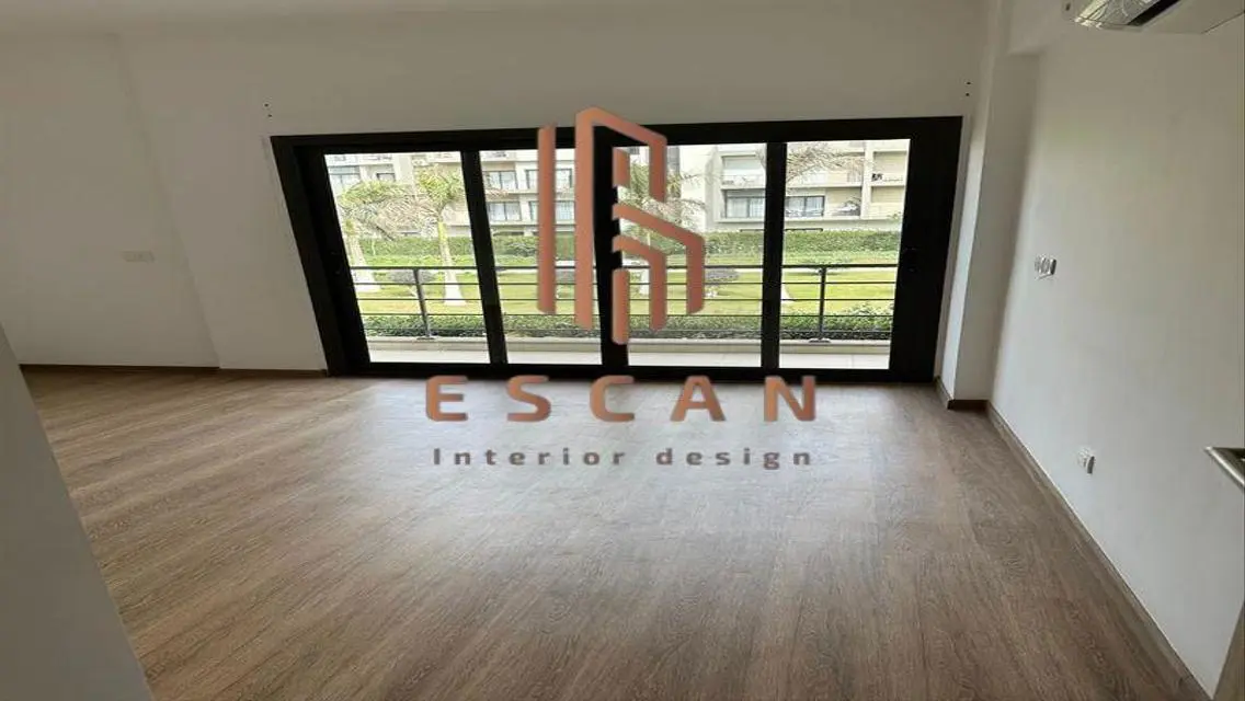 Apartment for rent in Fifth Square Compound, 205m