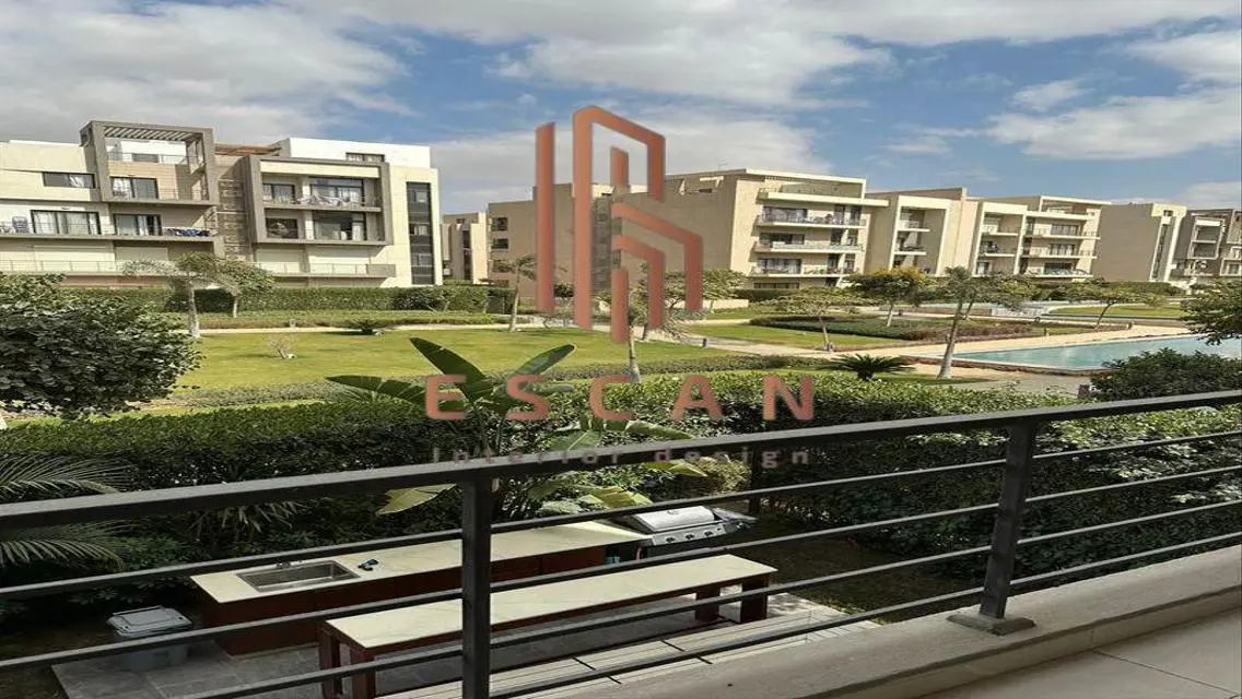 Apartment for rent in Fifth Square Compound, 205m
