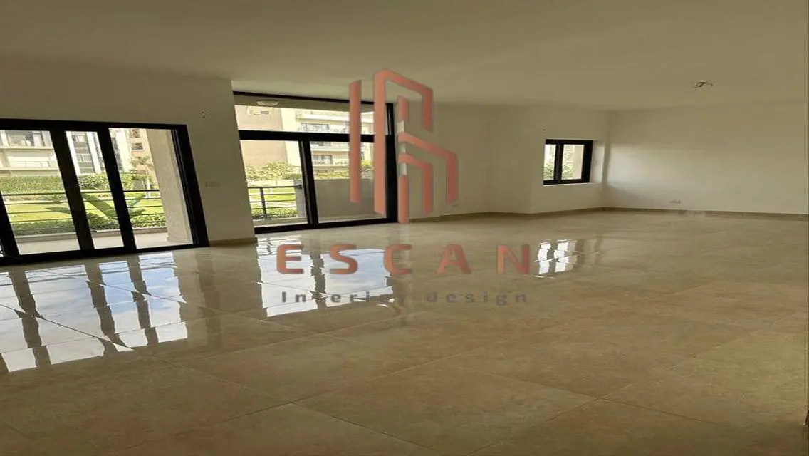 Apartment for rent in Fifth Square Compound, 205m