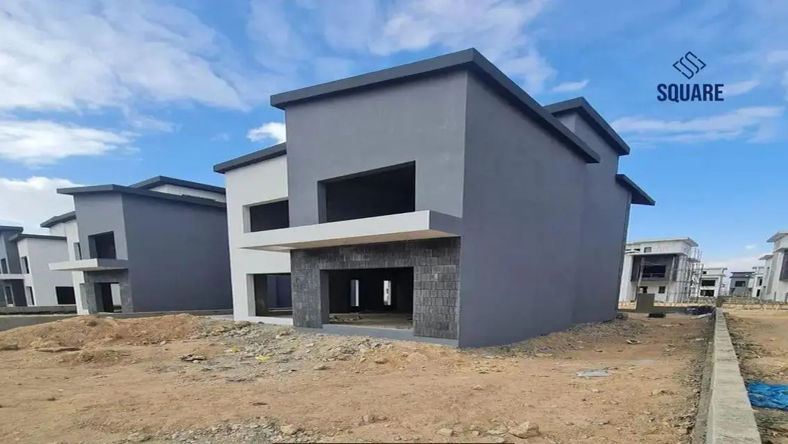 Corner Villa 10% Down payment Over 7Yrs install