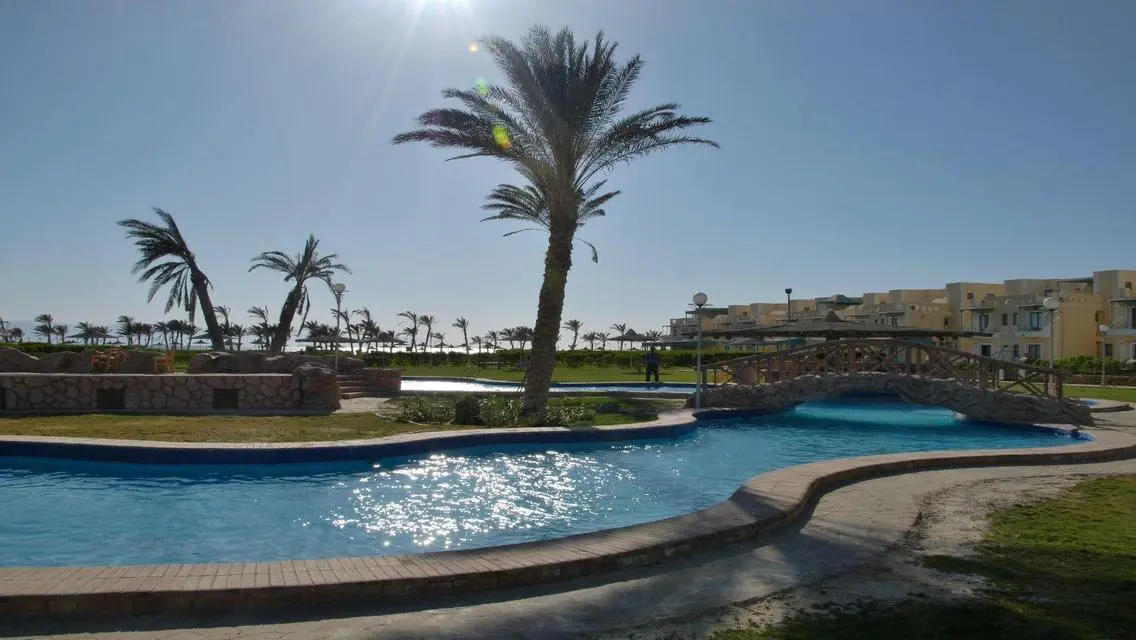 Riviera Beach-Ras Sadr with only 30% down payment