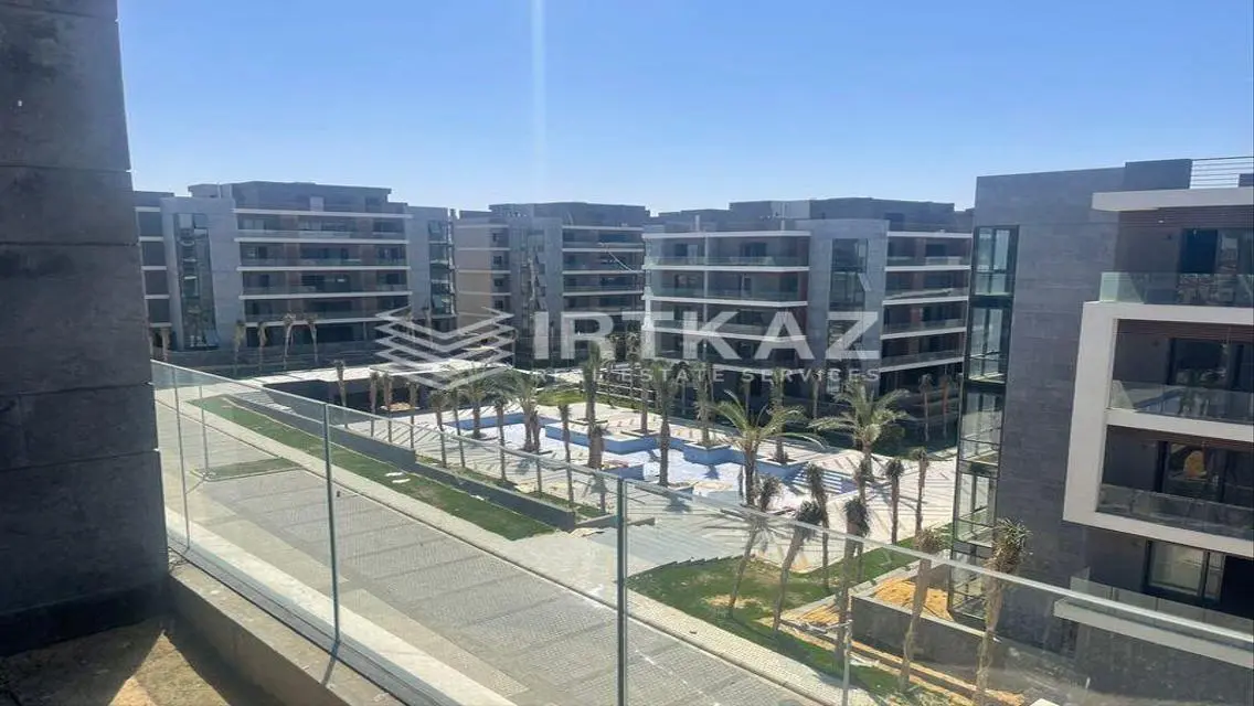 Apartment 3BR+Garden with installments 6Y-El Patio