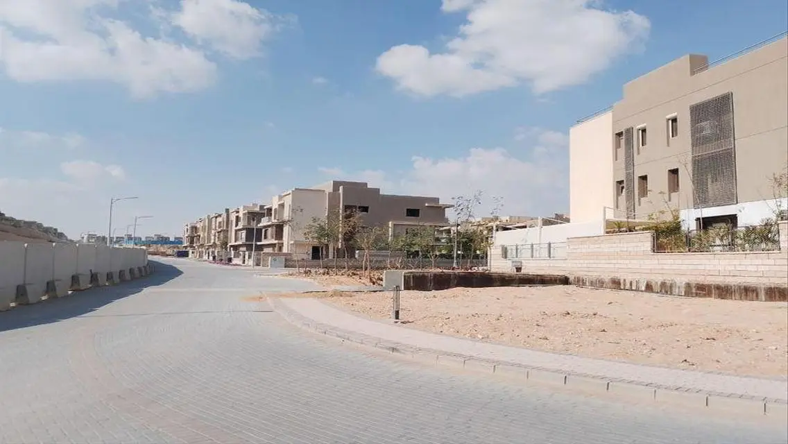 Luxurious Apartment for Sale with Spacious Amenities