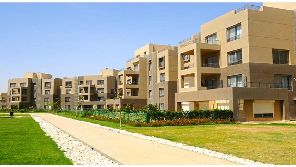 Luxurious Villa with Maid's Room in the Heart of the City