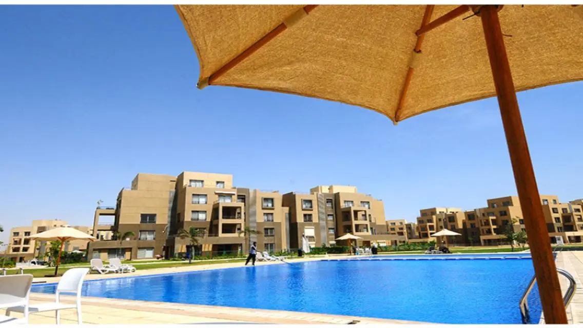 Luxurious Villa with Maid's Room in the Heart of the City