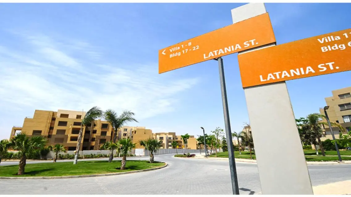 Luxurious Villa with Maid's Room in the Heart of the City