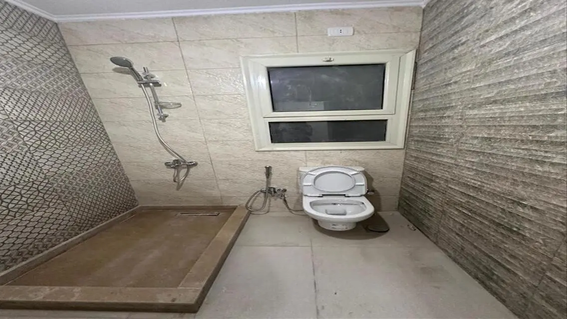 Luxury Apartment with Shared Pool in the Heart of the City