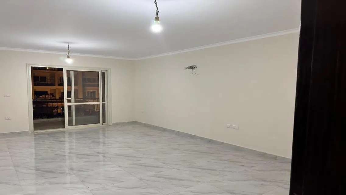 Luxury Apartment with Shared Pool in the Heart of the City