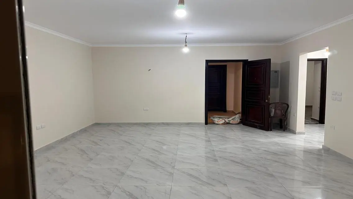 Luxury Apartment with Shared Pool in the Heart of the City