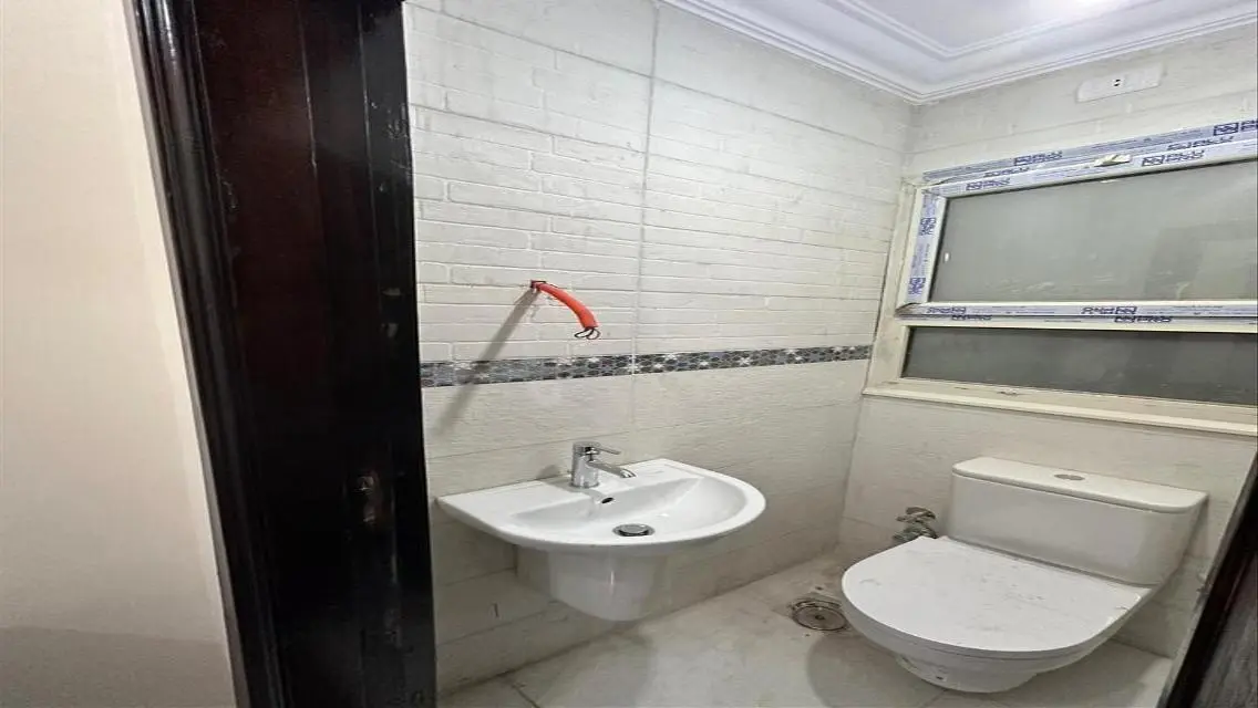 Luxury Apartment with Shared Pool in the Heart of the City