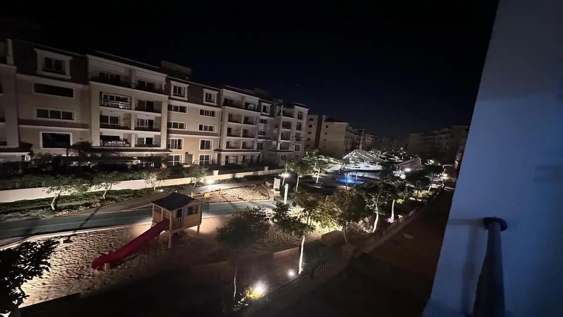 Luxury Apartment with Shared Pool in the Heart of the City