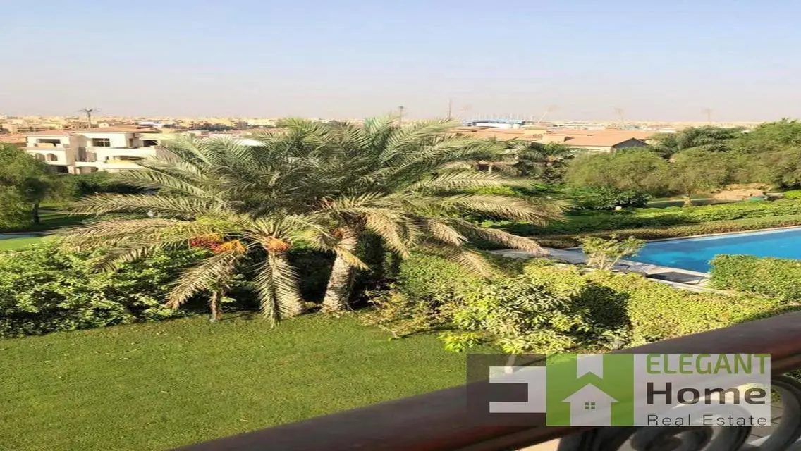 شقة فاخرة بمساحة 700 متر في قلب المدينة