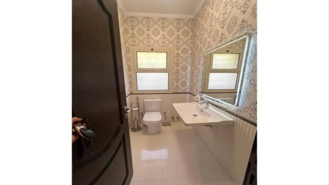 Luxurious 450 sqm Apartment in the Heart of the City