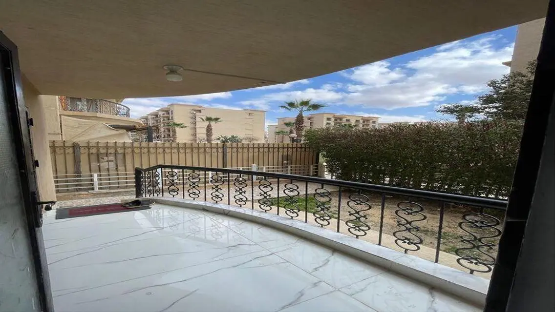 Luxury Apartment for Rent in Prime Location