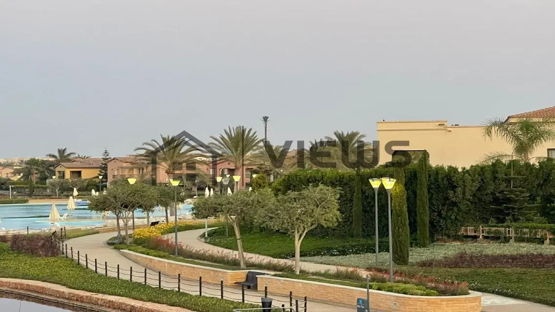 Own your villa with privet pool in Marassi