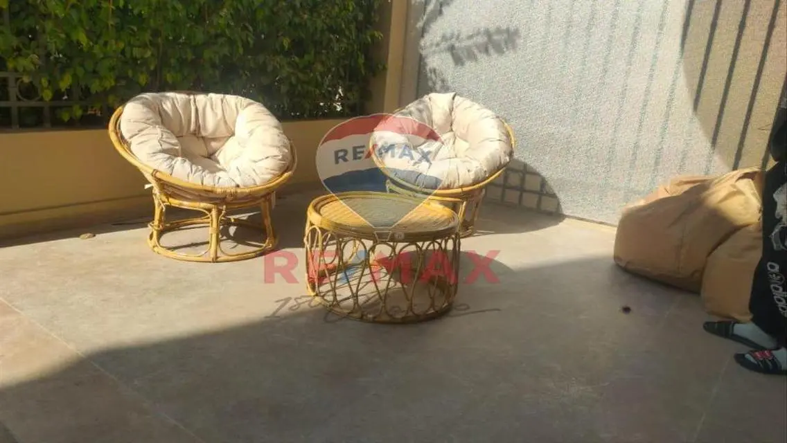 Astonishing Twin House Patio 5 East for Sale