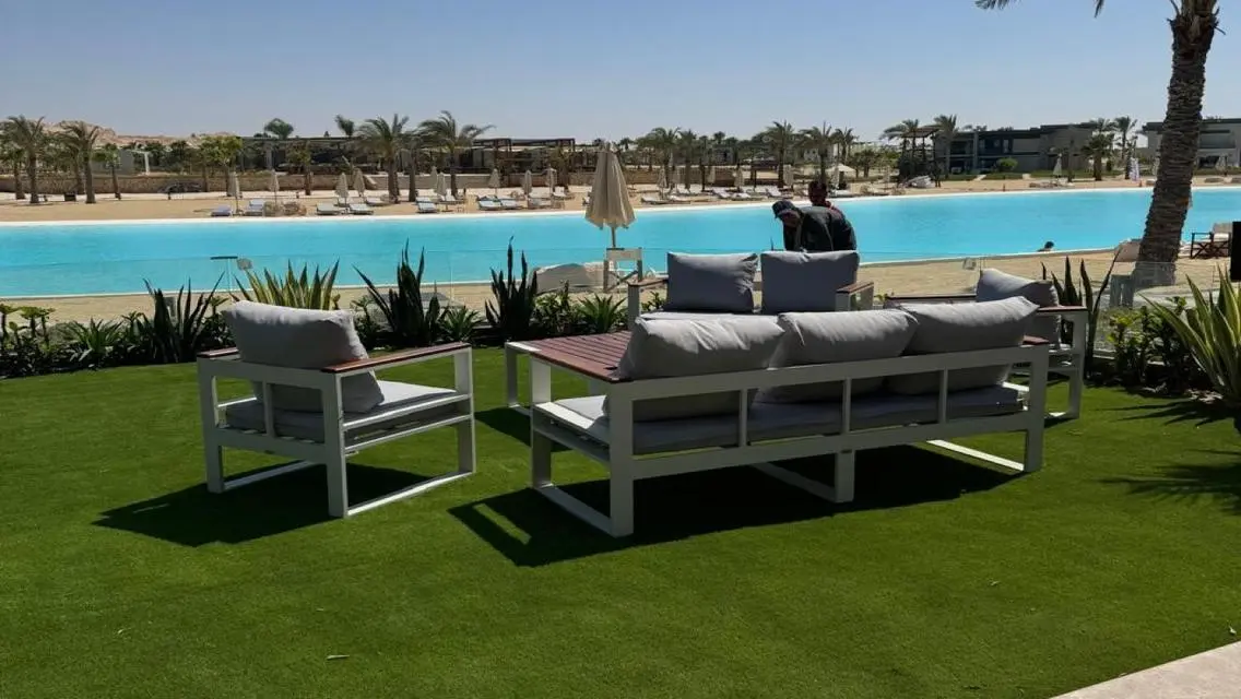 Exclusive Ground Chalet Lagoon front with Garden