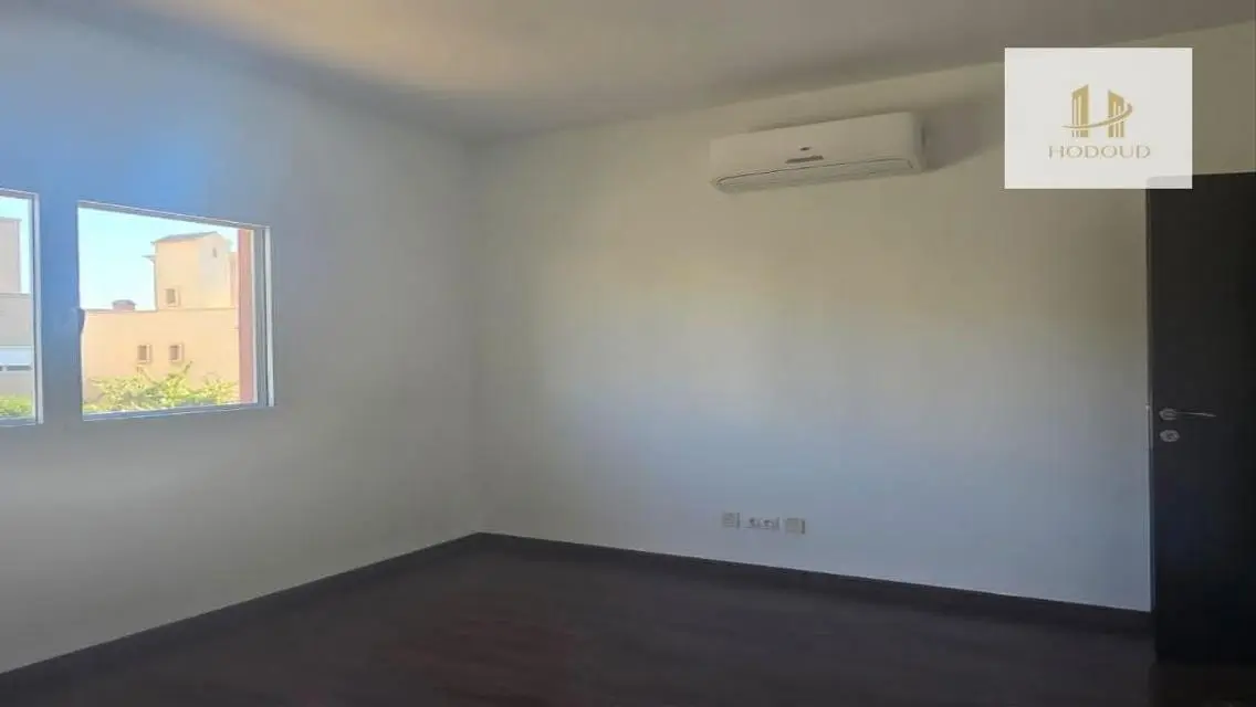 Twin house for rent in Mivida