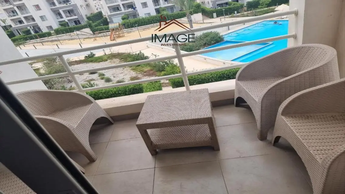 Directly on pool chalet for sale 2nd floor - Amwaj