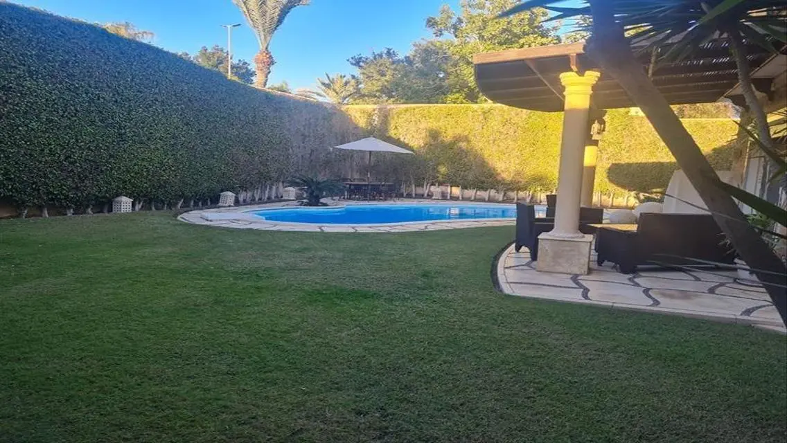 Resale villa 450m fully finished and ready to move