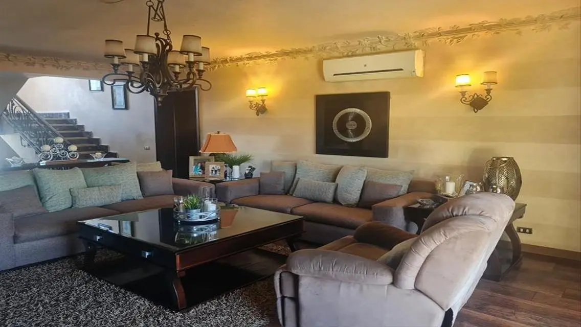 Resale villa 450m fully finished and ready to move