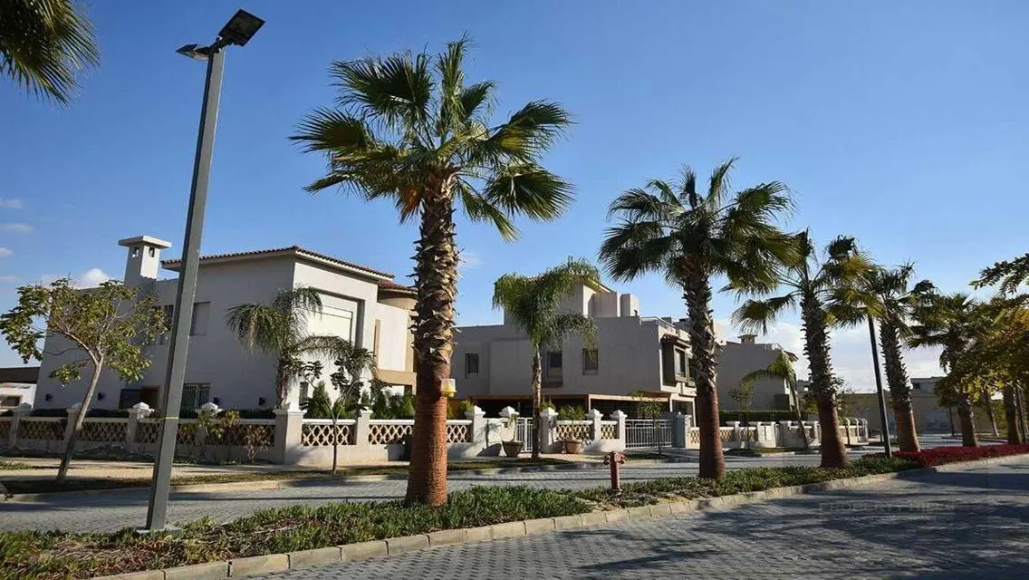 Luxury Villa in Golf Views with 5-Star Amenities