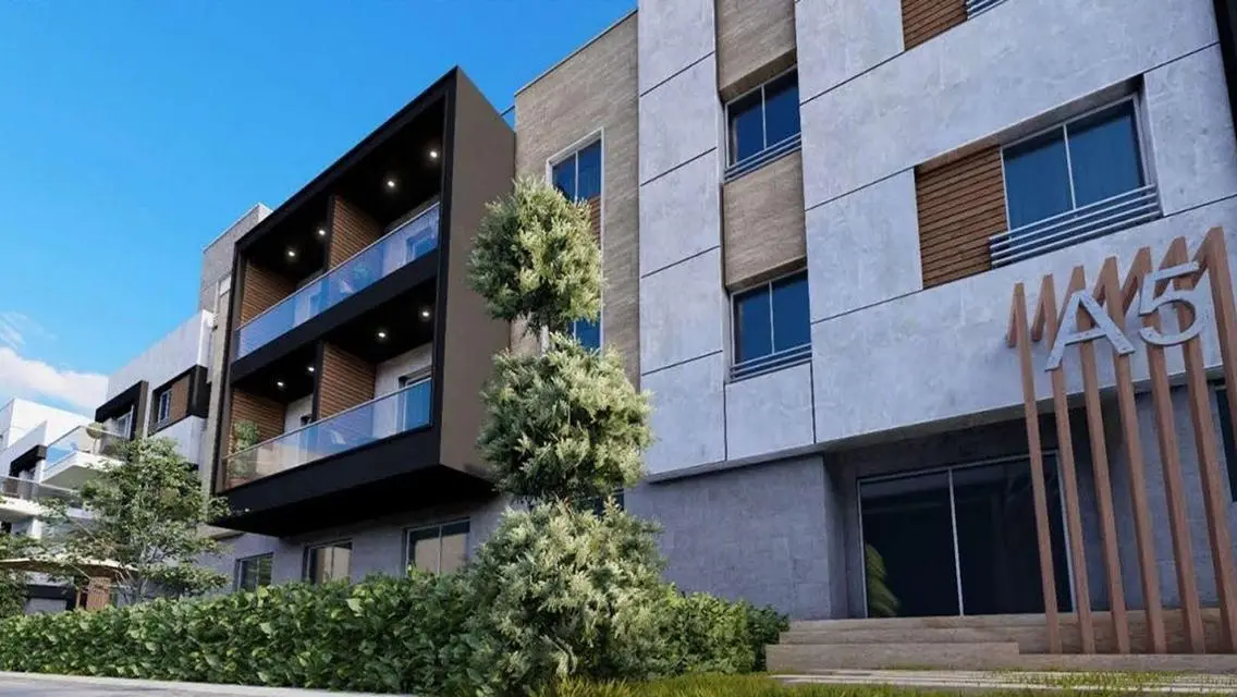 Contract at 495K DP in 56m - launch price - 8 yrs
