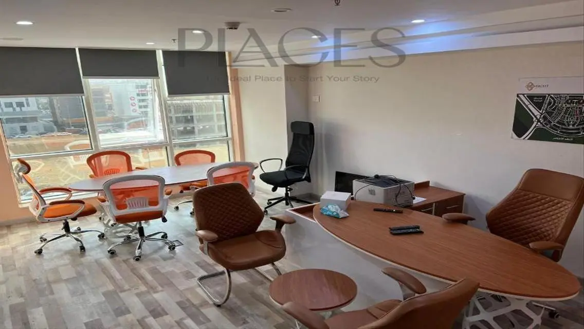 Admin headquarters for rent 60 meters in Trivium